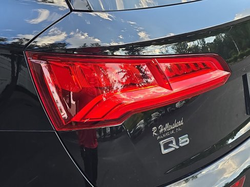 Used 2019 Audi Q5 2.0T Premium Plus w/ Premium Plus Package image 34
