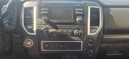 Used 2018 Nissan Titan S w/ S Utility Package image 15