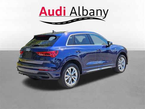 New 2025 Audi Q3 2.0T Premium image 4