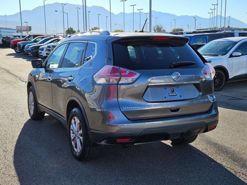 Used 2015 Nissan Rogue SV w/ SV Premium Package image 5