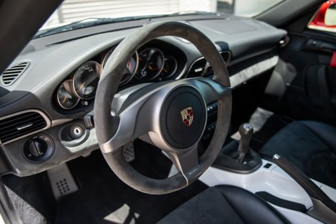 Used 2010 Porsche 911 GT3 image 31