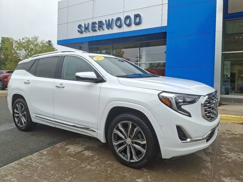 Used 2019 GMC Terrain Denali w/ Advanced Safety Package image 1