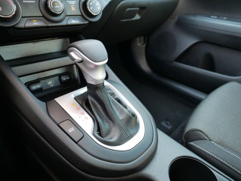 Certified 2023 Kia Forte LXS w/ LXS Technology Package image 24