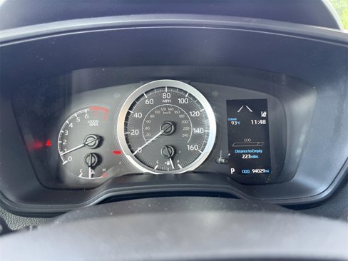 Used 2020 Toyota Corolla LE image 24