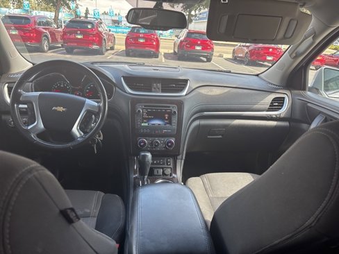 Used 2016 Chevrolet Traverse LT image 17