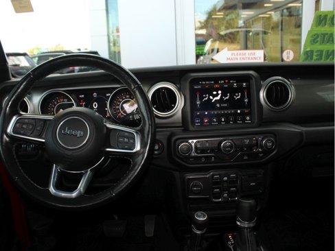 Used 2021 Jeep Gladiator Overland image 25