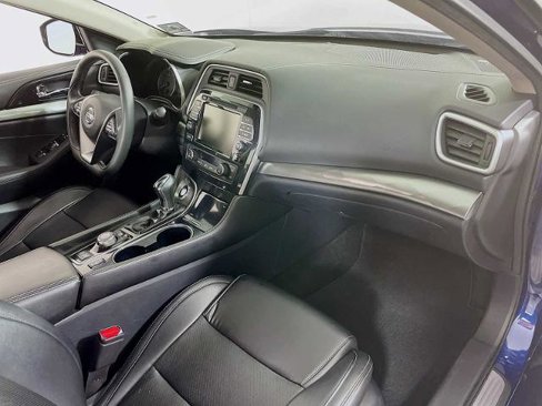 Certified 2020 Nissan Maxima 3.5 SV w/ Floor Mat Group image 25