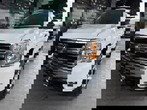 Used 2009 Chevrolet Silverado 1500 LT w/ Power Pack Plus image 3