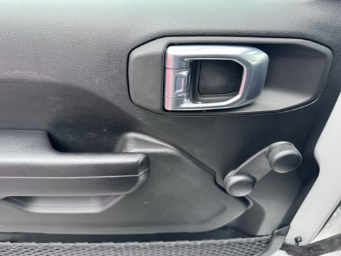 Certified 2021 Jeep Wrangler Unlimited Sport image 9