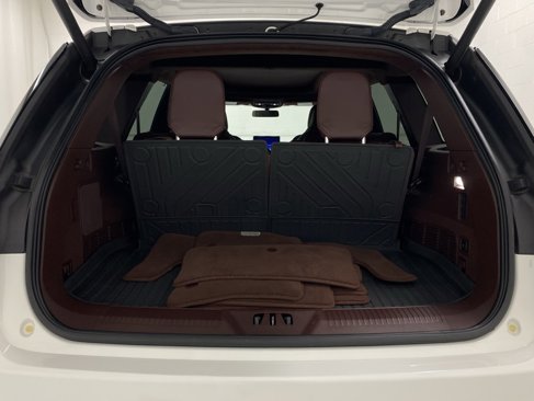 Used 2023 Lincoln Aviator Black Label Grand Touring w/ Class IV Trailer Tow Package image 48