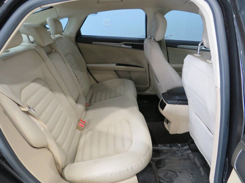 Used 2014 Ford Fusion SE image 11