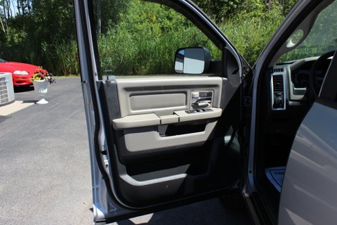 Used 2011 RAM 1500 Big Horn image 14