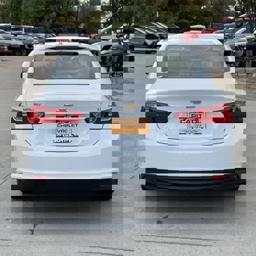 Used 2023 Chevrolet Malibu LT image 5
