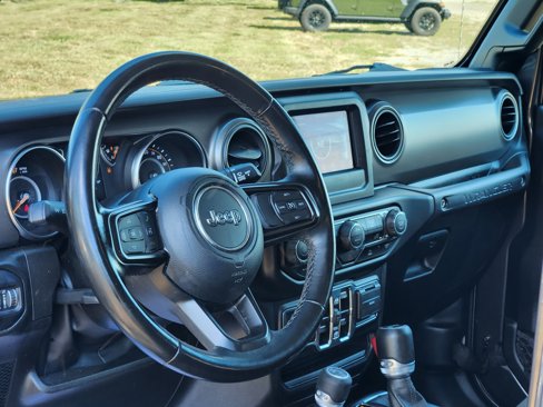 Used 2022 Jeep Wrangler Unlimited Sport image 26