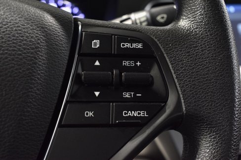 Used 2017 Hyundai Sonata SE w/ Cargo Package image 18