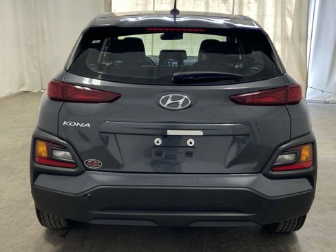 Used 2021 Hyundai Kona SE w/ Cargo Package image 4