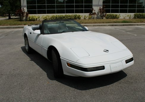 Used 1991 Chevrolet Corvette Convertible image 8