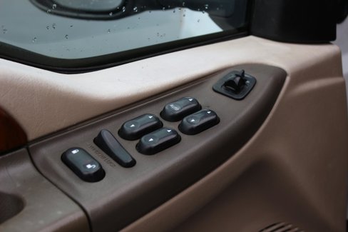 Used 2004 Ford F350 Lariat image 15