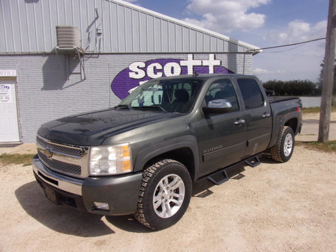 Used 2011 Chevrolet Silverado 1500 LT w/ All-Star Edition image 1