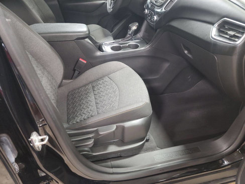Used 2022 Chevrolet Equinox LT image 15