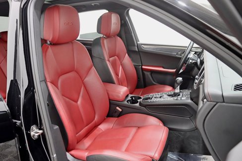 Used 2017 Porsche Macan GTS image 27
