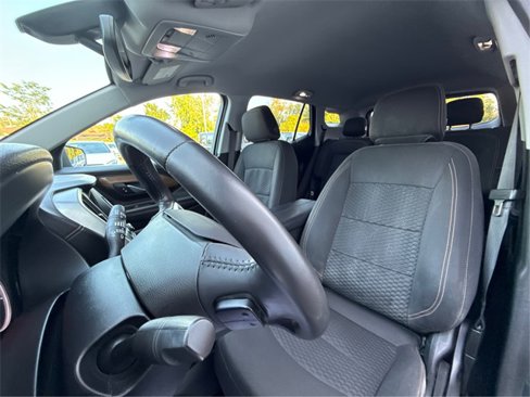Used 2018 GMC Terrain SLE image 23