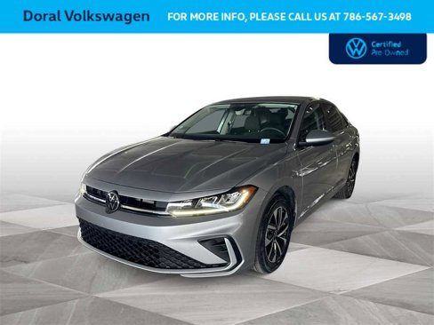 Used 2025 Volkswagen Jetta S image 1