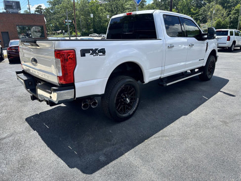 Used 2017 Ford F250 Lariat w/ Chrome Package image 6