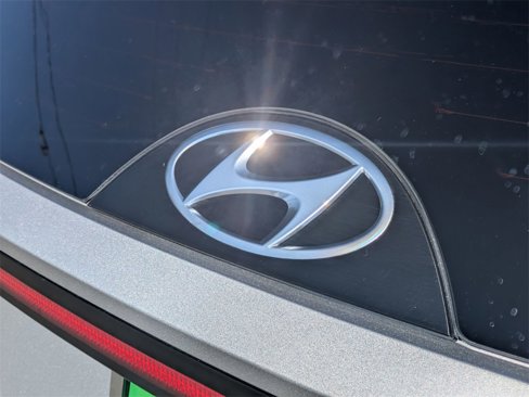 Used 2024 Hyundai Tucson Limited image 9