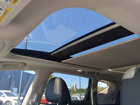 Certified 2020 Nissan Murano SL w/ Moonroof Package image 18