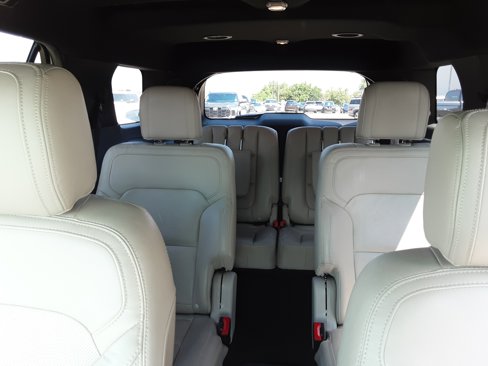 Used 2018 Ford Explorer Limited w/ Equipment Group 301A image 18