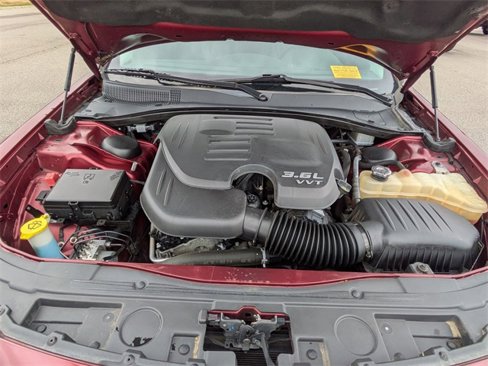 Used 2019 Chrysler 300 Limited image 40