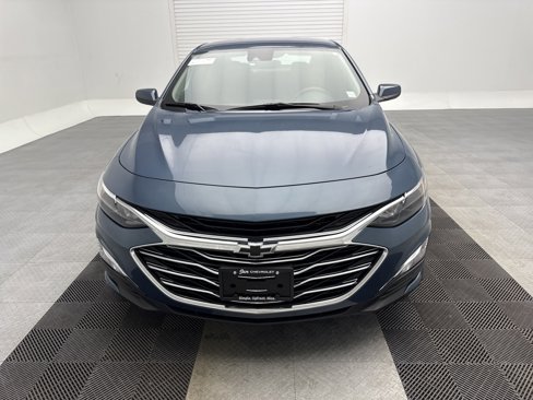 Certified 2025 Chevrolet Malibu LS image 2