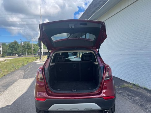 Used 2022 Buick Encore Preferred w/ Safety Package image 29
