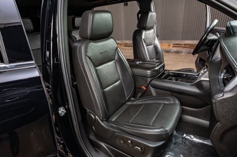Used 2021 GMC Yukon XL Denali image 31