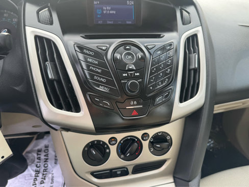 Used 2014 Ford Focus SE image 22