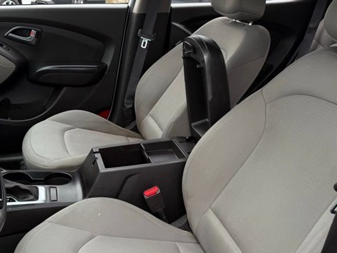 Used 2014 Hyundai Tucson GLS image 24