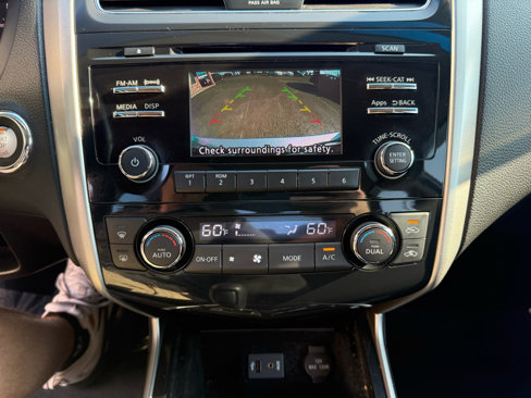 Used 2014 Nissan Altima 2.5 SV image 27