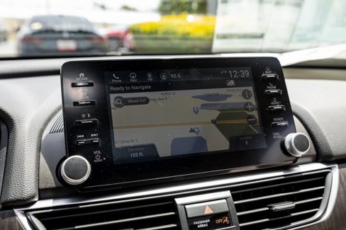 Used 2020 Honda Accord Touring image 16