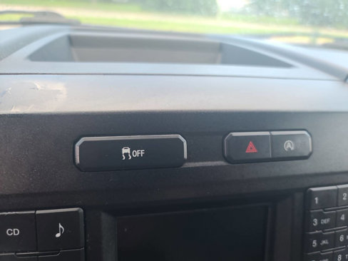 Used 2017 Ford F150 XLT image 21