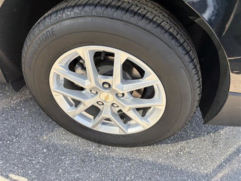 Used 2024 Chevrolet Equinox LT image 5