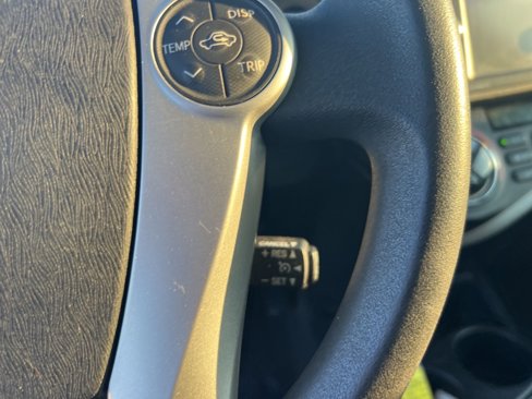 Used 2012 Toyota Prius C image 35