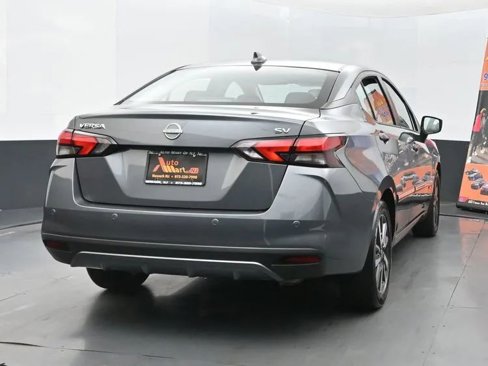 Used 2024 Nissan Versa SV image 8