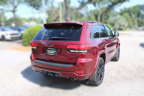 Used 2020 Jeep Grand Cherokee Altitude image 7