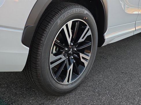 New 2026 Mitsubishi Eclipse Cross SEL image 7