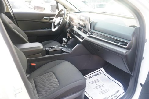 Used 2024 Kia Sportage LX image 33