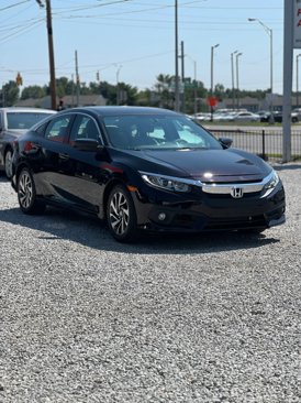 Used 2017 Honda Civic EX image 1