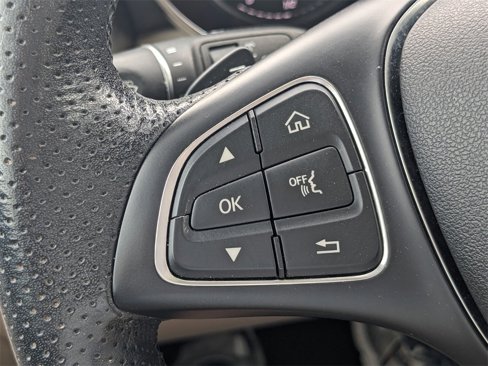 Used 2019 Mercedes-Benz GLC 300 image 26