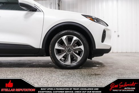 Used 2024 Ford Escape Platinum image 7