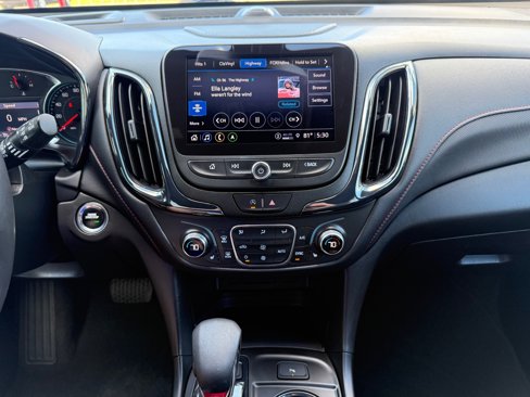 Certified 2022 Chevrolet Equinox RS w/ RS Leather Package image 21